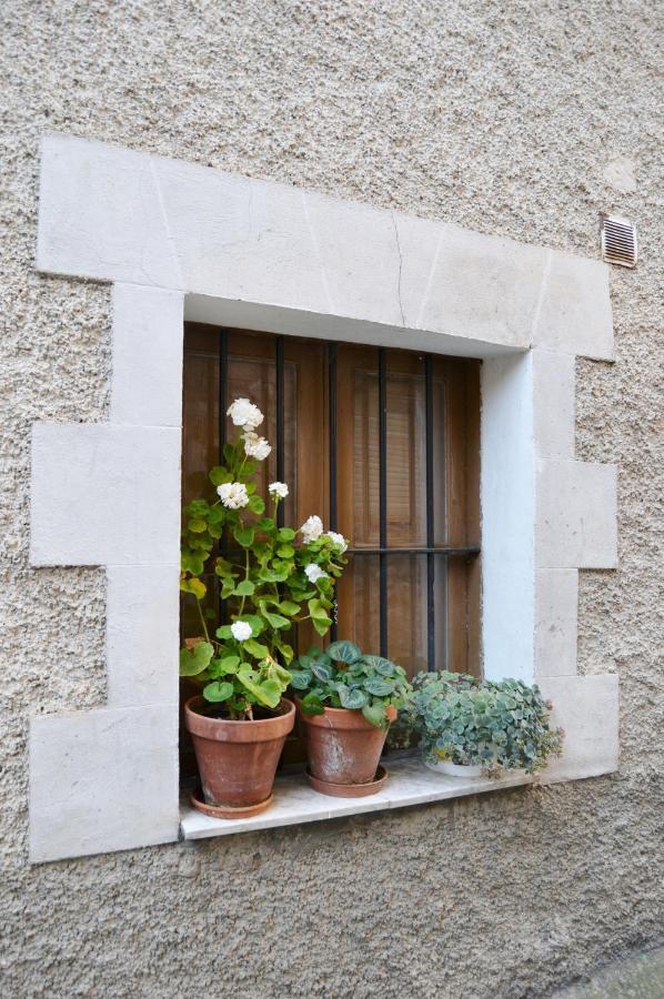 Tres Puentes Anguiano Apartamentos Y Hostal Exterior photo